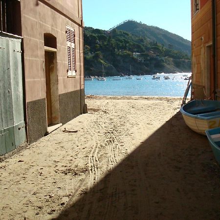 Bed and Breakfast La Casa Dei Paggi Sestri Levante Exterior foto